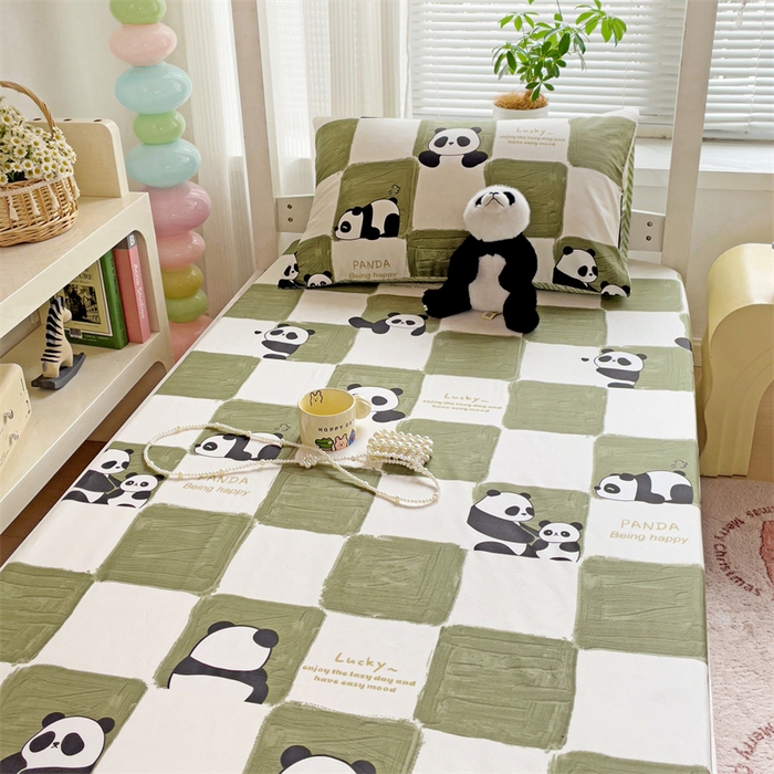 91家纺网 家纺一手货源 找家纺 名兮家居 2025新款全棉纯棉13372学生印花上下铺床笠单床笠单品床笠单件床笠 熊猫胖达