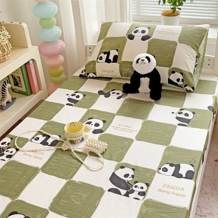 91家纺网 家纺一手货源 找家纺 名兮家居 2025新款全棉纯棉13372学生印花上下铺床笠单床笠单品床笠单件床笠 熊猫胖达