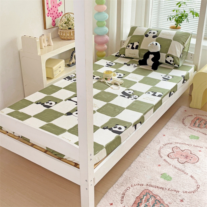 91家纺网 家纺一手货源 找家纺 名兮家居 2025新款全棉纯棉13372学生印花上下铺床笠单床笠单品床笠单件床笠 熊猫胖达