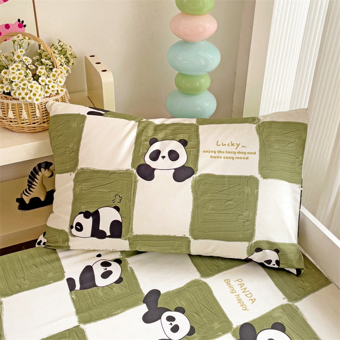 91家纺网 家纺一手货源 找家纺 名兮家居 2025新款全棉纯棉13372学生印花上下铺床笠单床笠单品床笠单件床笠 熊猫胖达