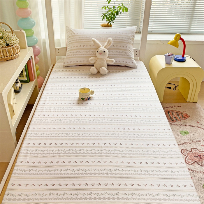 91家纺网 家纺一手货源 找家纺 名兮家居 2025新款全棉纯棉13372学生印花上下铺床笠单床笠单品床笠单件床笠 樱桃花