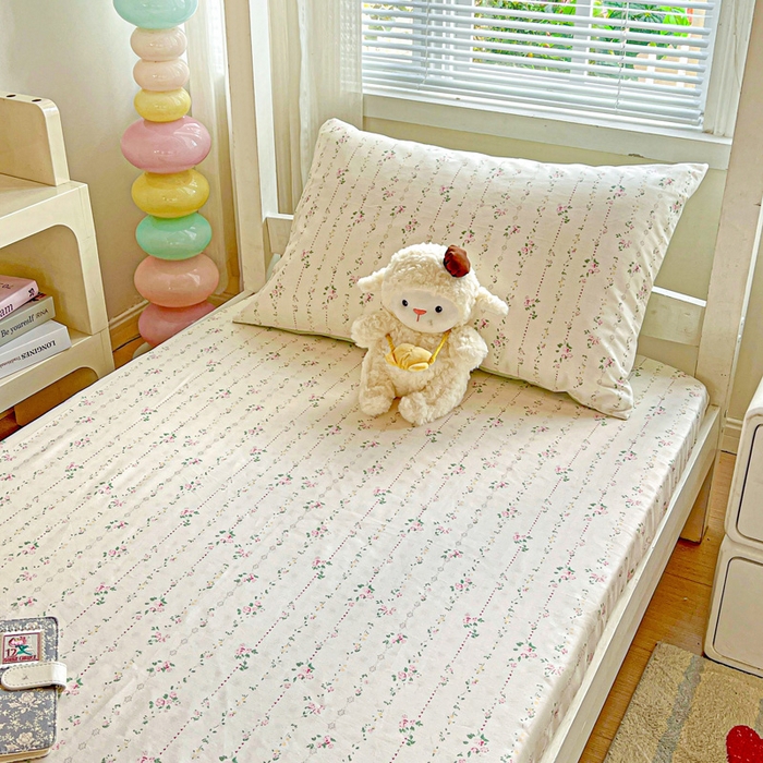 91家纺网 家纺一手货源 找家纺 名兮家居 2025新款全棉纯棉13372学生印花上下铺床笠单床笠单品床笠单件床笠 栀子花