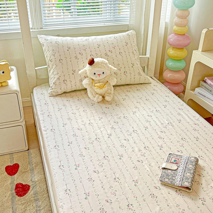 91家纺网 家纺一手货源 找家纺 名兮家居 2025新款全棉纯棉13372学生印花上下铺床笠单床笠单品床笠单件床笠 栀子花