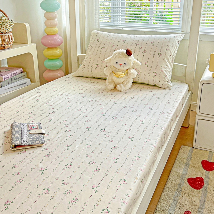 91家纺网 家纺一手货源 找家纺 名兮家居 2025新款全棉纯棉13372学生印花上下铺床笠单床笠单品床笠单件床笠 栀子花