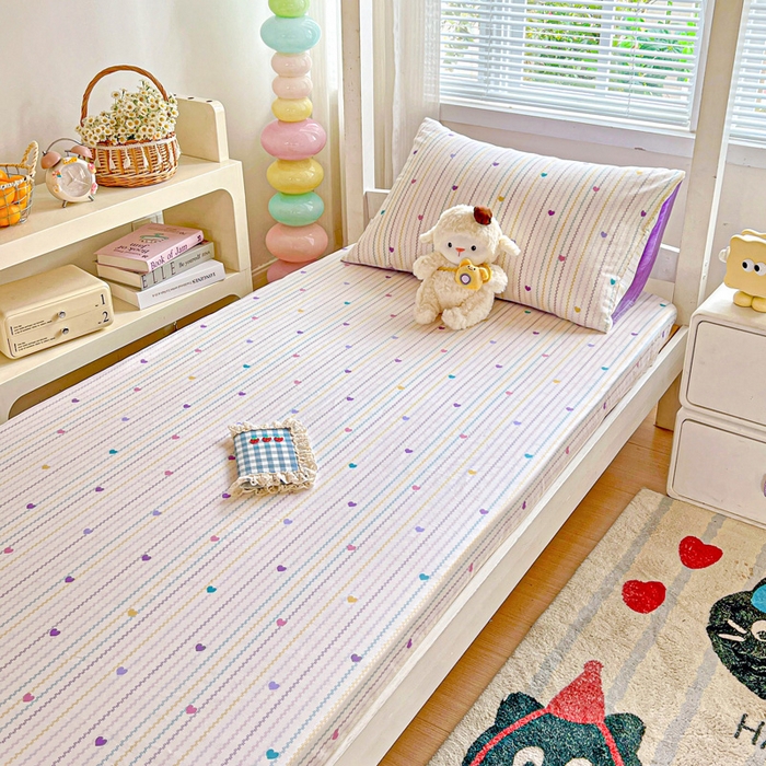 91家纺网 家纺一手货源 找家纺 名兮家居 2025新款全棉纯棉13372学生印花上下铺床笠单床笠单品床笠单件床笠 紫爱心