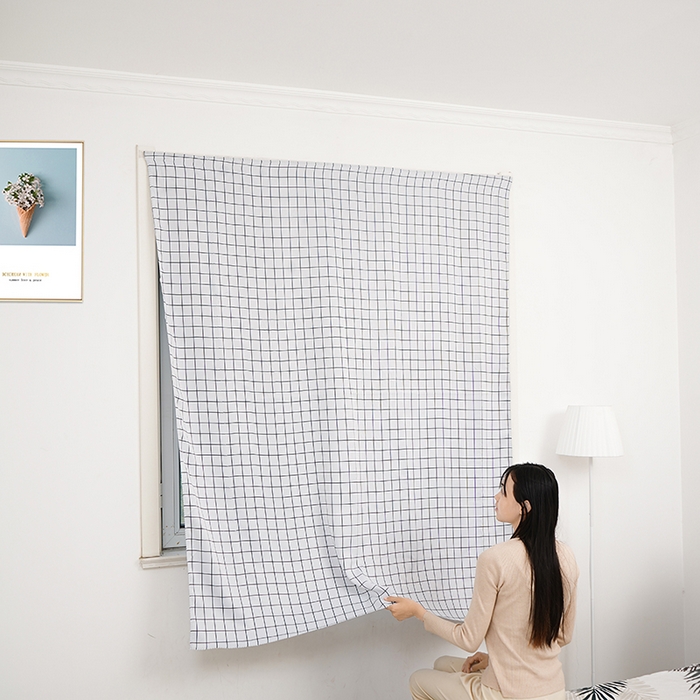 91家纺网 家纺一手货源 找家纺 棉姐床帘蚊帐窗帘 强遮光三层梭织免安装魔术贴窗帘门帘三件套 白格