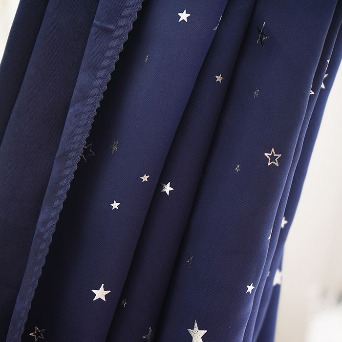 91家纺网 家纺一手货源 找家纺 棉姐床帘蚊帐窗帘 强遮光三层梭织免安装魔术贴窗帘门帘三件套 龙猫