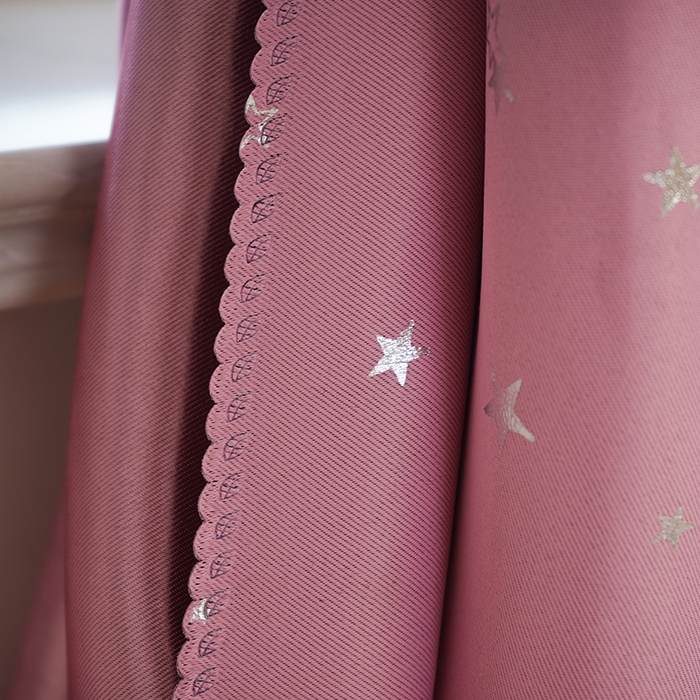 91家纺网 家纺一手货源 找家纺 棉姐床帘蚊帐窗帘 强遮光三层梭织免安装魔术贴窗帘门帘三件套 星愿粉