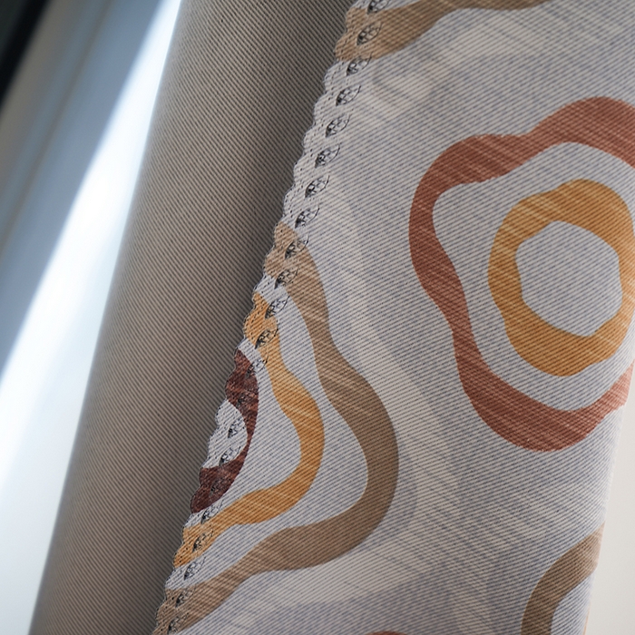 91家纺网 家纺一手货源 找家纺 棉姐床帘蚊帐窗帘 强遮光三层梭织免安装魔术贴窗帘门帘三件套 幸福绵绵