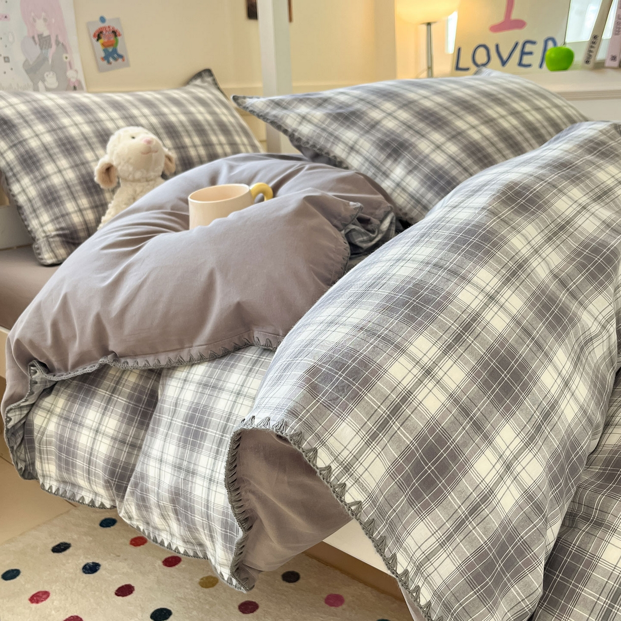 91家纺网 家纺一手货源 找家纺 蓝邻家纺 2025新款全棉水洗棉贝壳边三件套四件套-学生床 可可灰