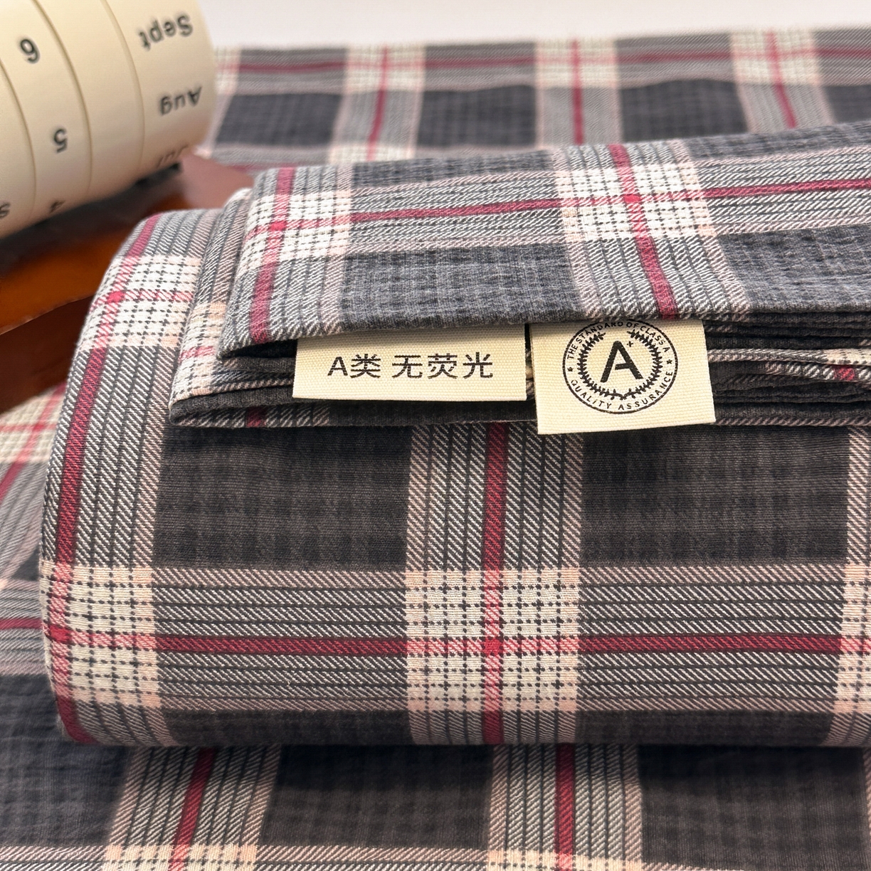 91家纺网 家纺一手货源 找家纺 韩巢家纺 2025新款双层纱格子复古风床单人学生宿舍单床单 床单单件 幻夜