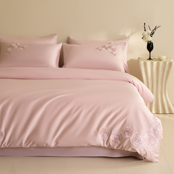 91家纺网 家纺一手货源 找家纺 东方合美（原：皇家传奇） 2025新款轻奢长绒棉纯棉刺绣款四件套 玫瑰花园