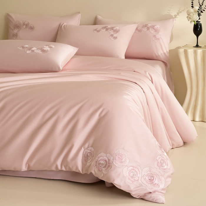 91家纺网 家纺一手货源 找家纺 东方合美（原：皇家传奇） 2025新款轻奢长绒棉纯棉刺绣款四件套 玫瑰花园