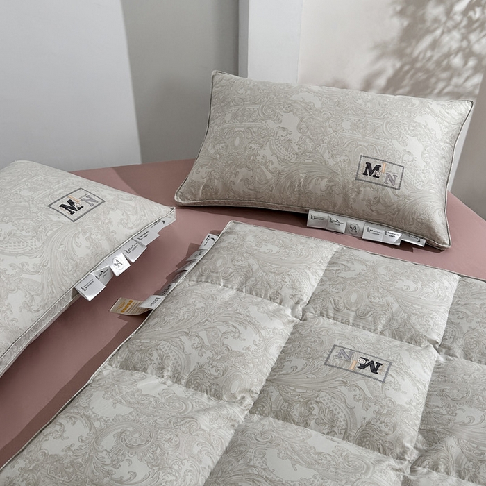 91家纺网 家纺一手货源 找家纺 岚司羽 2025新款95白鹅绒被被子被芯-罗兰渡 罗兰渡-灰色