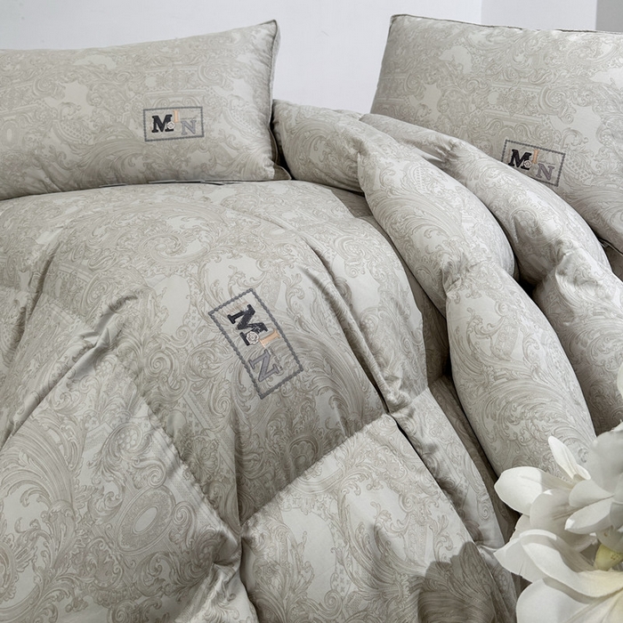 91家纺网 家纺一手货源 找家纺 岚司羽 2025新款95白鹅绒被被子被芯-罗兰渡 罗兰渡-灰色