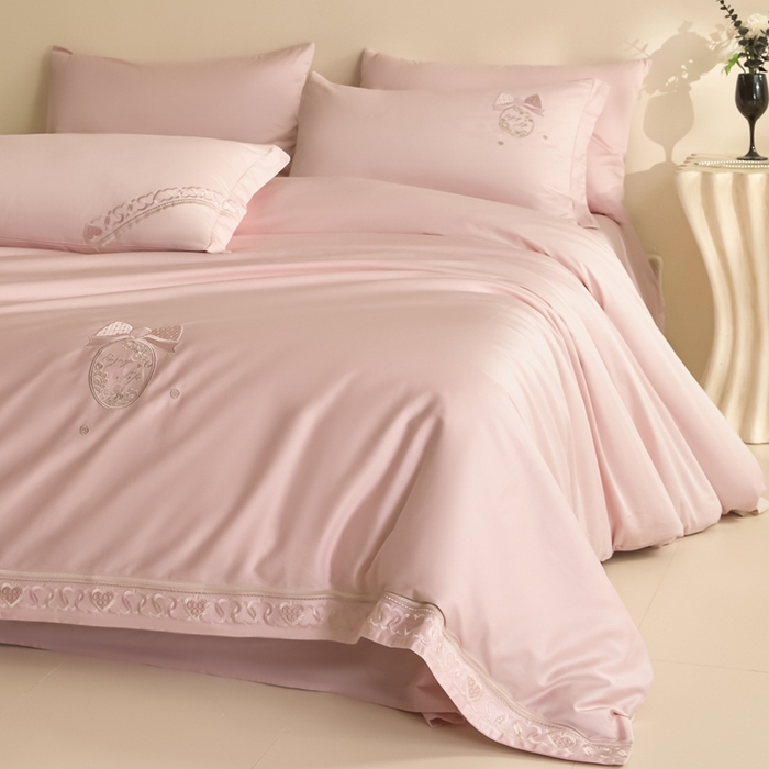 91家纺网 家纺一手货源 找家纺 东方合美（原：皇家传奇） 2025新款轻奢长绒棉纯棉刺绣款四件套 甜心