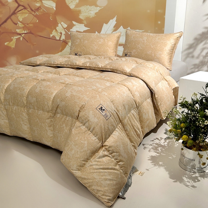 91家纺网 家纺一手货源 找家纺 岚司羽 2025新款95白鹅绒被被子被芯-罗兰渡 罗兰渡-金色