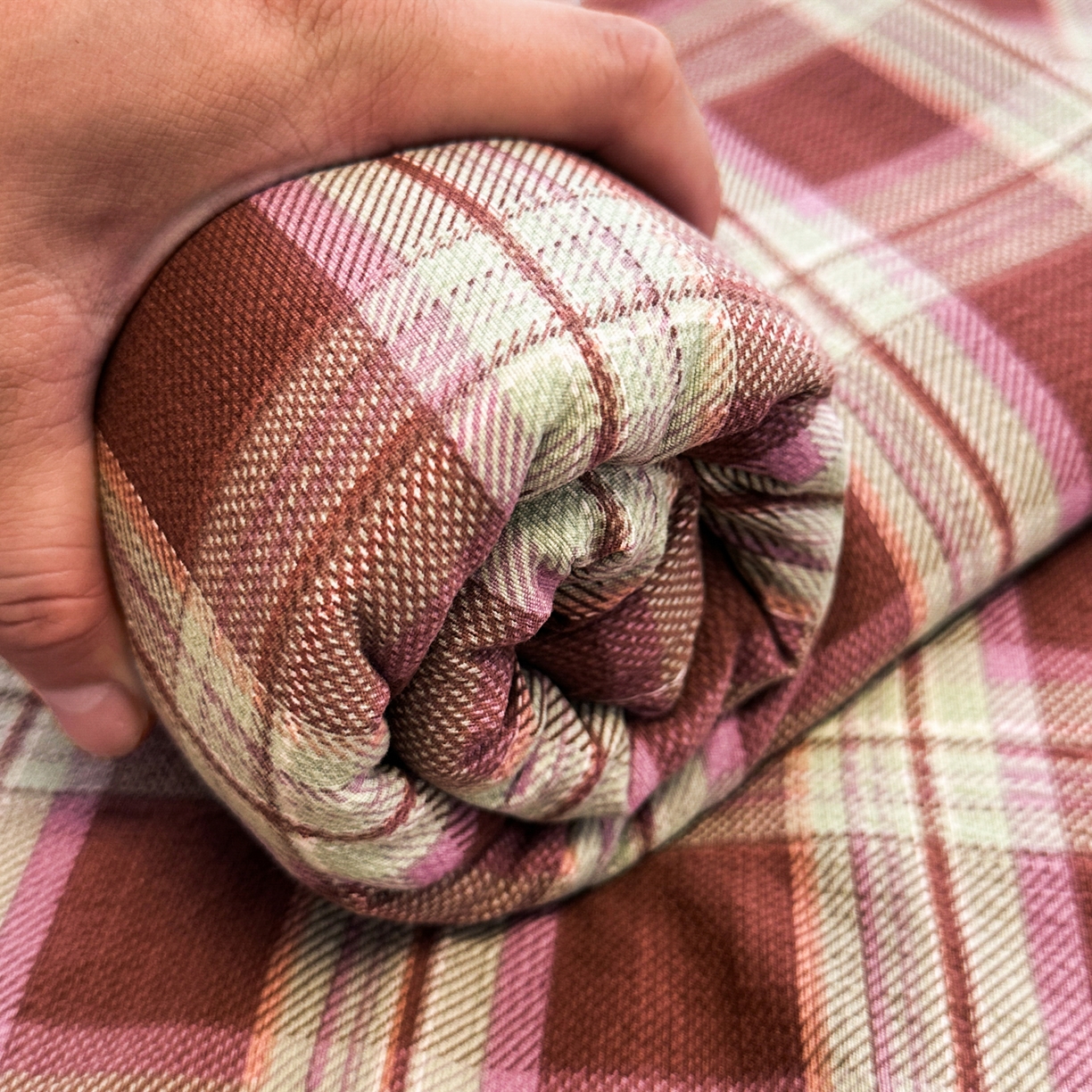 91家纺网 家纺一手货源 找家纺 韩巢家纺 2025新款双层纱格子复古风床单人学生宿舍单床单 床单单件 薄巧