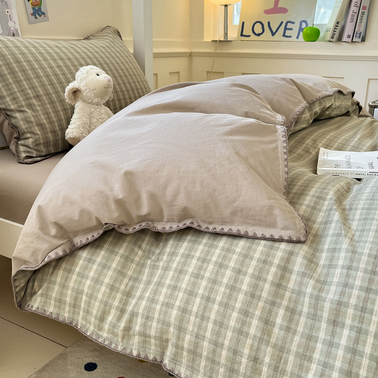 91家纺网 家纺一手货源 找家纺 蓝邻家纺 2025新款全棉水洗棉贝壳边三件套四件套-学生床 日落绿