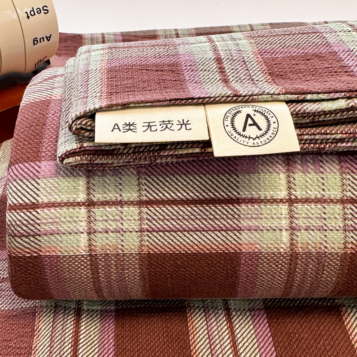 91家纺网 家纺一手货源 找家纺 韩巢家纺 2025新款双层纱格子复古风床单人学生宿舍单床单 床单单件 薄巧