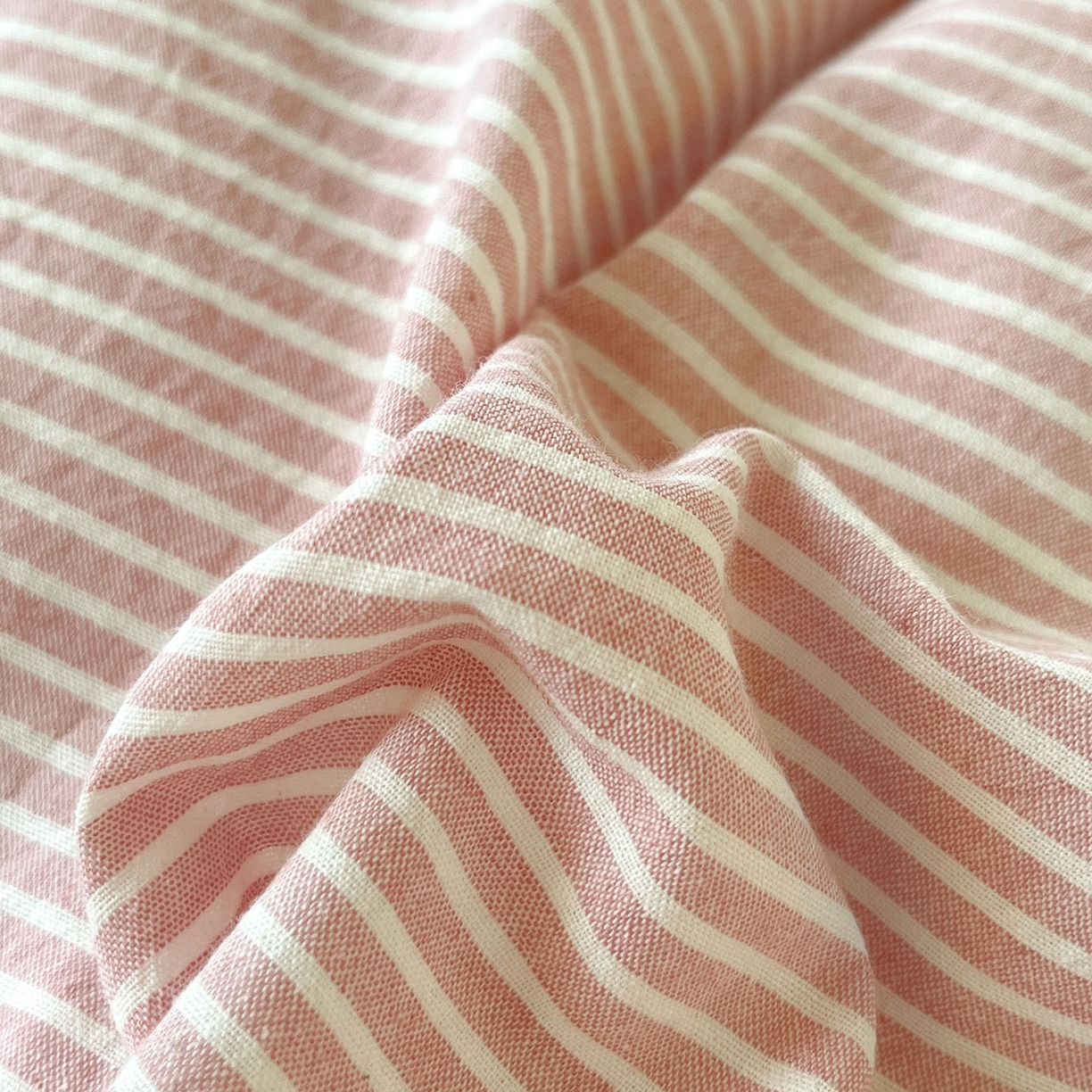 91家纺网 家纺一手货源 找家纺 蓝邻家纺 2025新款全棉水洗棉贝壳边三件套四件套-学生床 左伊粉