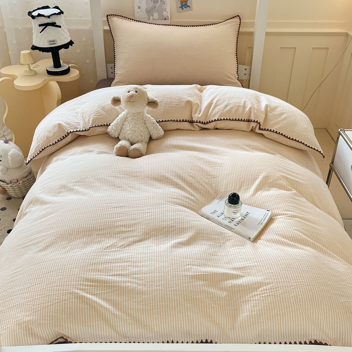 91家纺网 家纺一手货源 找家纺 蓝邻家纺 2025新款全棉水洗棉贝壳边三件套四件套-学生床 左伊黄