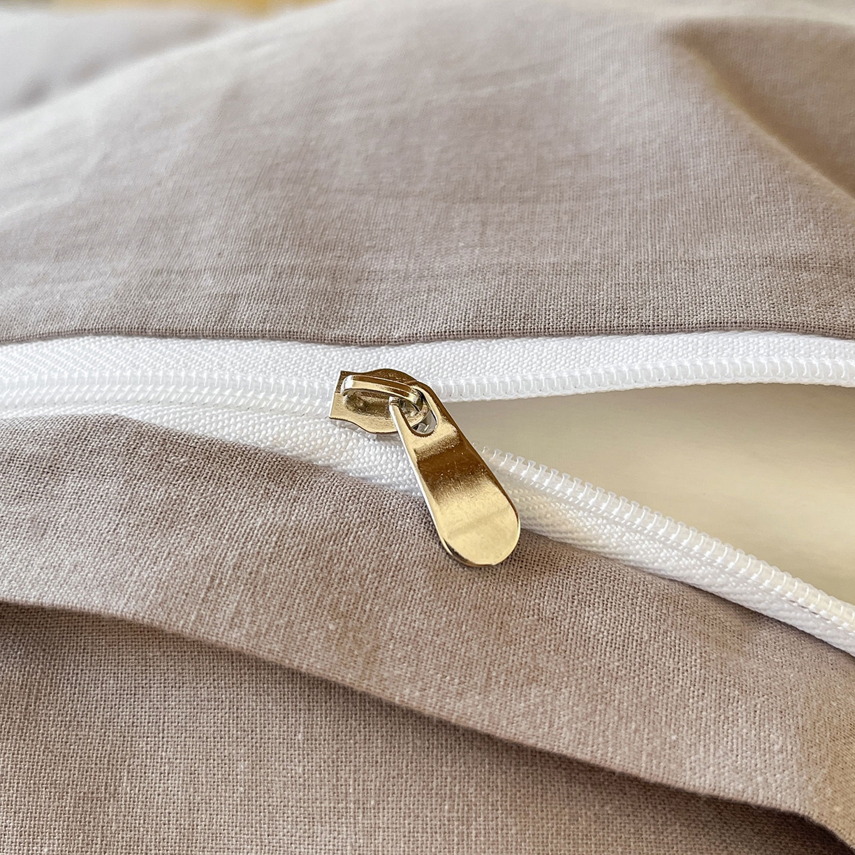 91家纺网 家纺一手货源 找家纺 蓝邻家纺 2025新款全棉水洗棉贝壳边三件套四件套-学生床 左伊灰