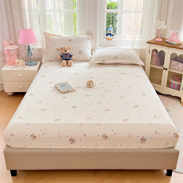 91家纺网 家纺一手货源 找家纺 梦舒羽 2025新款云感双层纱印花床笠宿舍纯色床垫保护套三件套 假日小熊