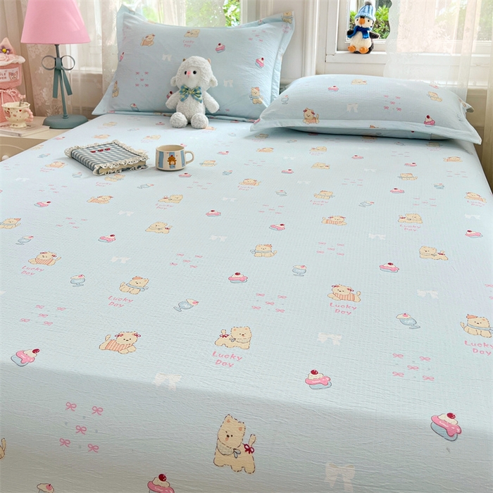 91家纺网 家纺一手货源 找家纺 梦舒羽 2025新款云感双层纱印花床笠宿舍纯色床垫保护套三件套 甜心小狗