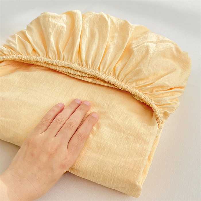 91家纺网 家纺一手货源 找家纺 梦舒羽 2025新款云感双层纱印花床笠宿舍纯色床垫保护套三件套 奶酪黄