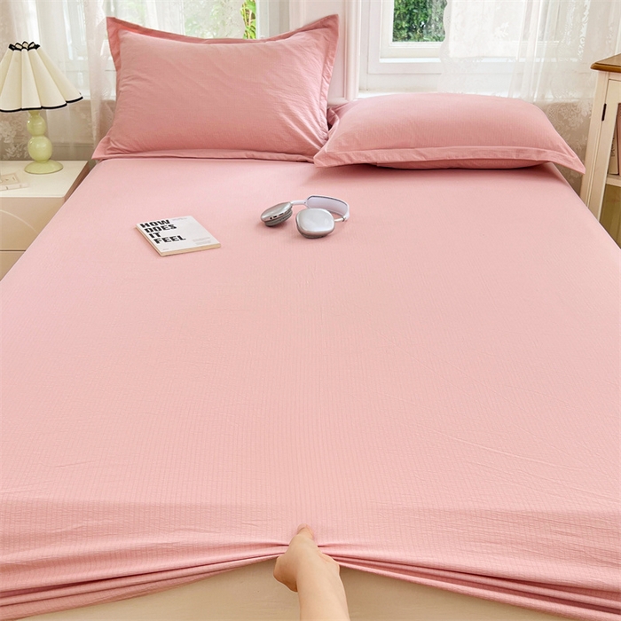 91家纺网 家纺一手货源 找家纺 梦舒羽 2025新款云感双层纱印花床笠宿舍纯色床垫保护套三件套 告白粉