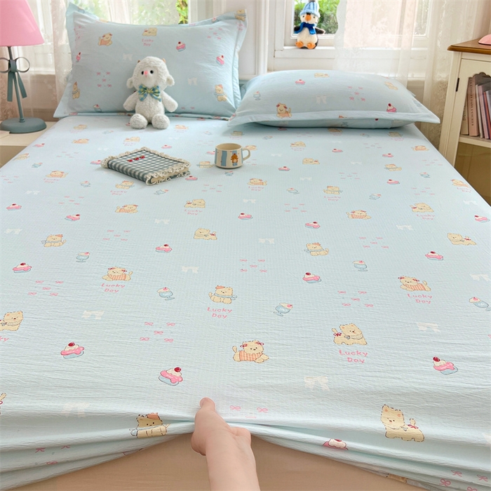 91家纺网 家纺一手货源 找家纺 梦舒羽 2025新款云感双层纱印花床笠宿舍纯色床垫保护套三件套 甜心小狗