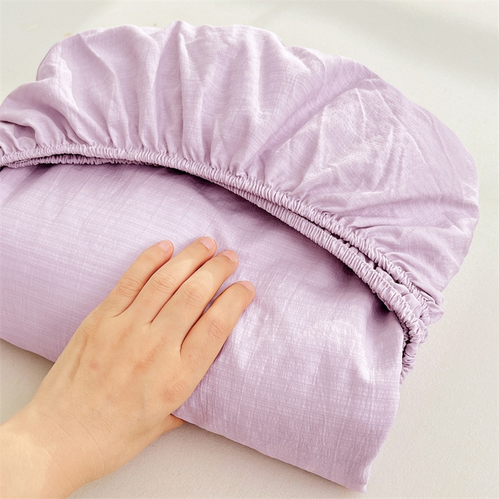 91家纺网 家纺一手货源 找家纺 梦舒羽 2025新款云感双层纱印花床笠宿舍纯色床垫保护套三件套 暮山紫