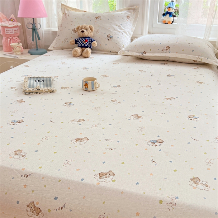 91家纺网 家纺一手货源 找家纺 梦舒羽 2025新款云感双层纱印花床笠宿舍纯色床垫保护套三件套 假日小熊