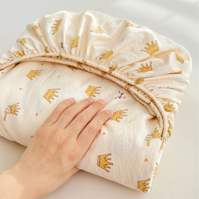 91家纺网 家纺一手货源 找家纺 梦舒羽 2025新款云感双层纱印花床笠宿舍纯色床垫保护套三件套 小皇冠