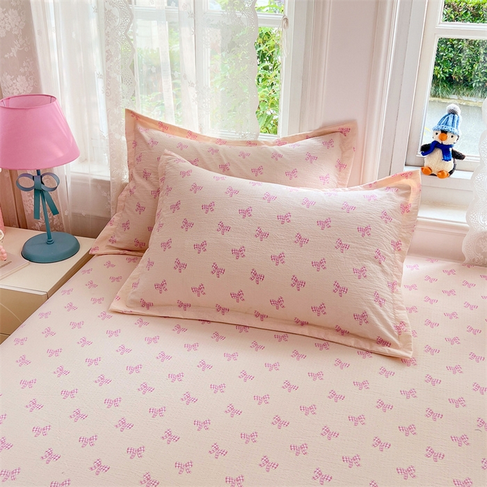 91家纺网 家纺一手货源 找家纺 梦舒羽 2025新款云感双层纱印花床笠宿舍纯色床垫保护套三件套 少女物语