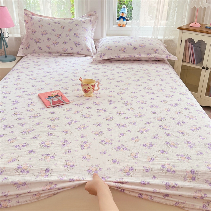 91家纺网 家纺一手货源 找家纺 梦舒羽 2025新款云感双层纱印花床笠宿舍纯色床垫保护套三件套 紫薇花园