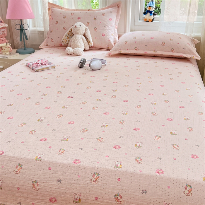 91家纺网 家纺一手货源 找家纺 梦舒羽 2025新款云感双层纱印花床笠宿舍纯色床垫保护套三件套 花田小兔