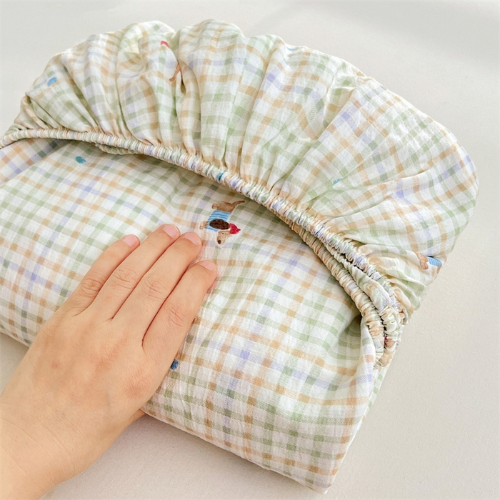 91家纺网 家纺一手货源 找家纺 梦舒羽 2025新款云感双层纱印花床笠宿舍纯色床垫保护套三件套 快乐逐梦