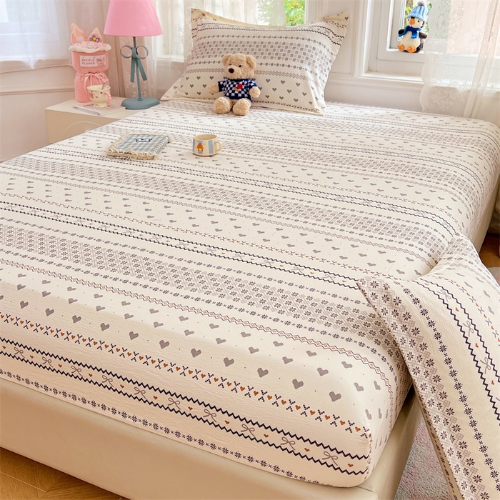 91家纺网 家纺一手货源 找家纺 梦舒羽 2025新款云感双层纱印花床笠宿舍纯色床垫保护套三件套 遇见浪漫