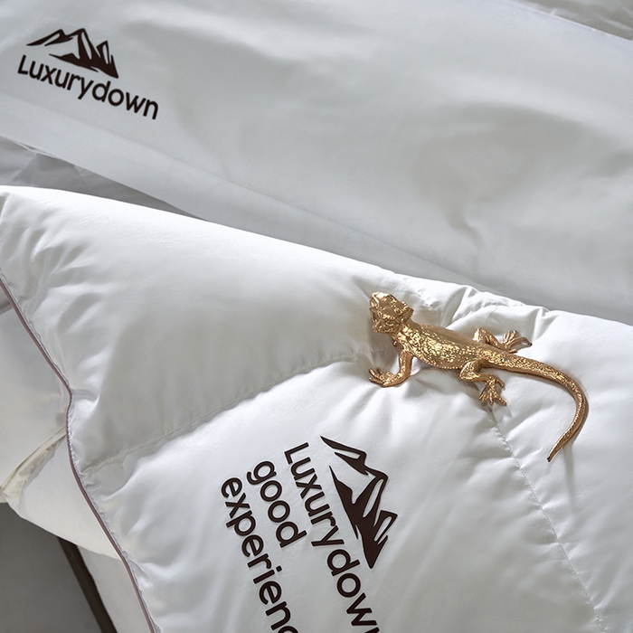 91家纺网 家纺一手货源 找家纺 （总）岚司羽 2025新款95白鹅绒被被子被芯 包头款