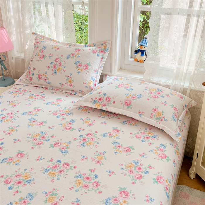 91家纺网 家纺一手货源 找家纺 圣比熊 2025新款云感双层纱印花床笠宿舍纯色床垫保护套三件套 朝花夕拾