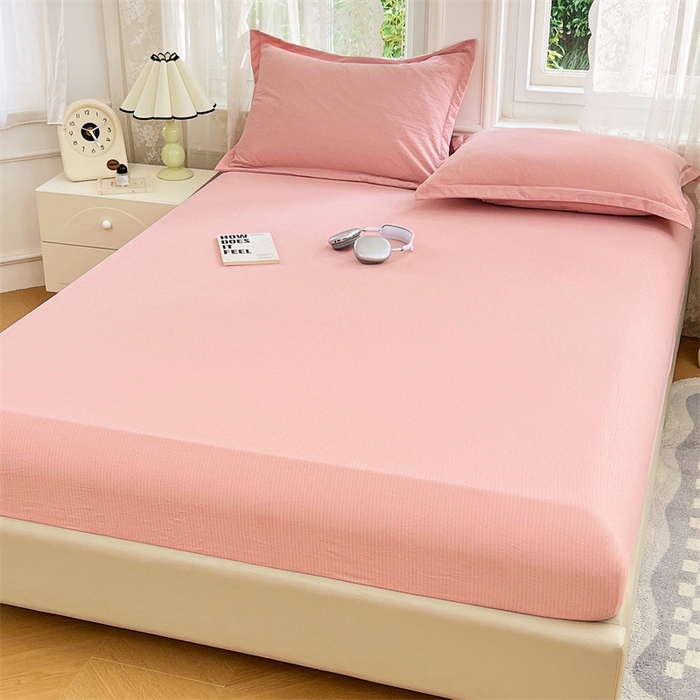 91家纺网 家纺一手货源 找家纺 圣比熊 2025新款云感双层纱印花床笠宿舍纯色床垫保护套三件套 告白粉