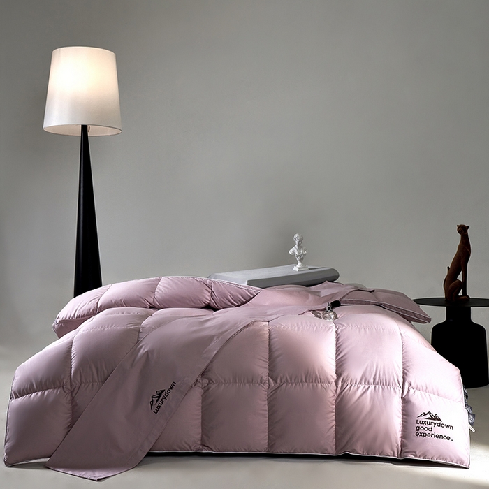 91家纺网 家纺一手货源 找家纺 岚司羽 2025新款白鹅绒被被子被芯 包头款 粉色