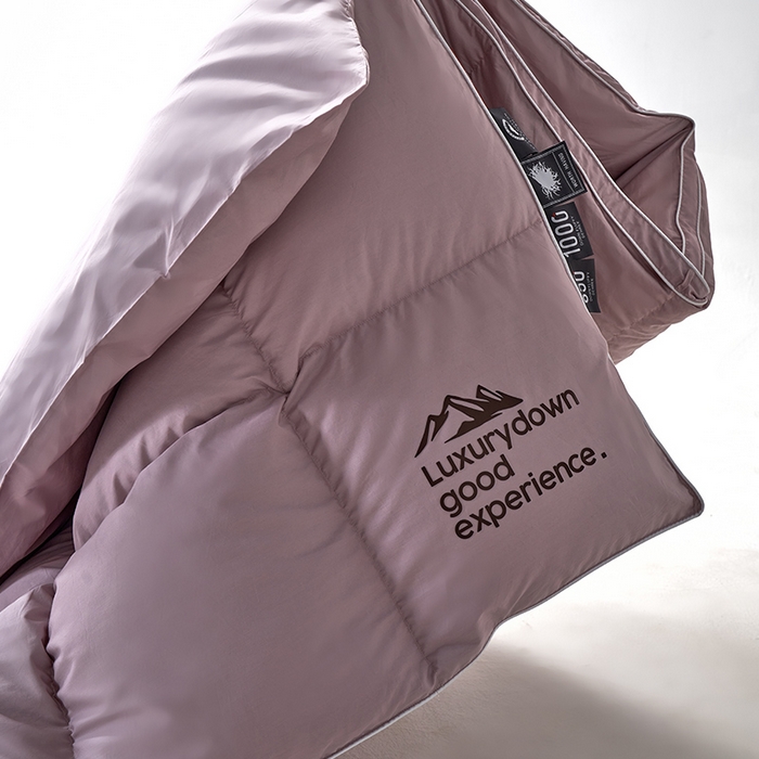 91家纺网 家纺一手货源 找家纺 岚司羽 2025新款白鹅绒被被子被芯 包头款 粉色