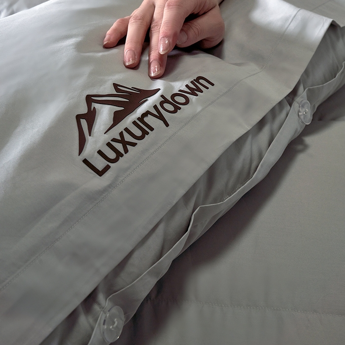 91家纺网 家纺一手货源 找家纺 岚司羽 2025新款白鹅绒被被子被芯 包头款 灰色