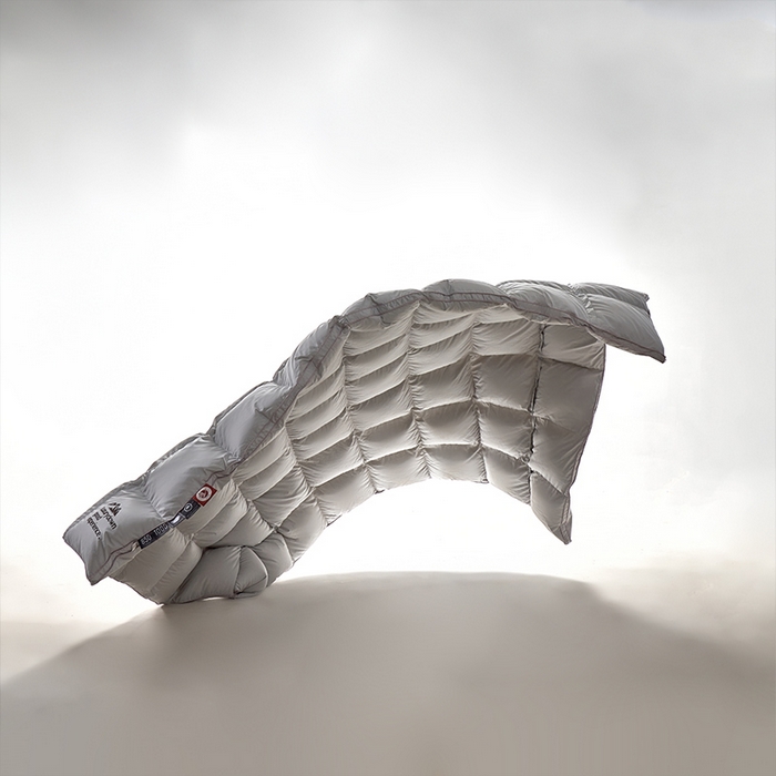 91家纺网 家纺一手货源 找家纺 岚司羽 2025新款白鹅绒被被子被芯 包头款 灰色