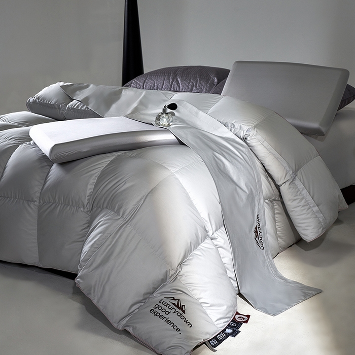 91家纺网 家纺一手货源 找家纺 岚司羽 2025新款白鹅绒被被子被芯 包头款 灰色