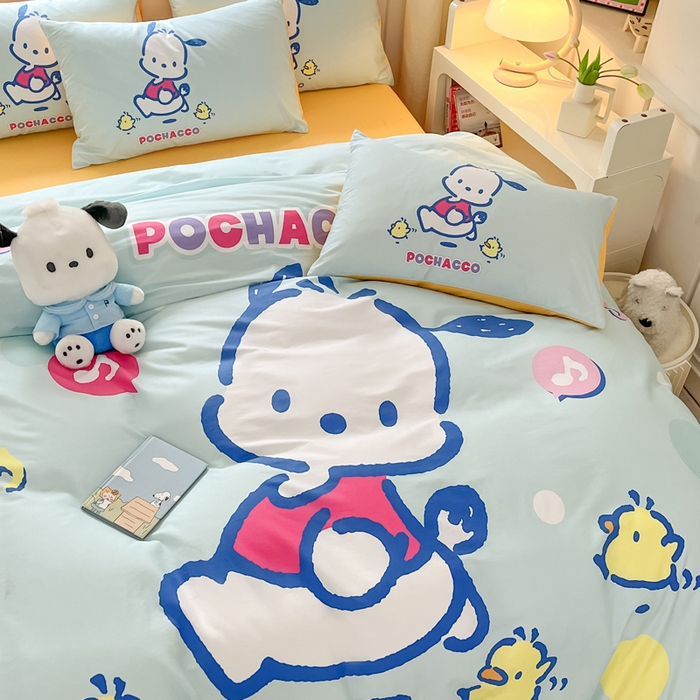 91家纺网 家纺一手货源 找家纺 小叮当家纺仓储工厂店 2025新款大版全棉纯棉数码印花三丽鸥系列四件套 快乐帕哈狗