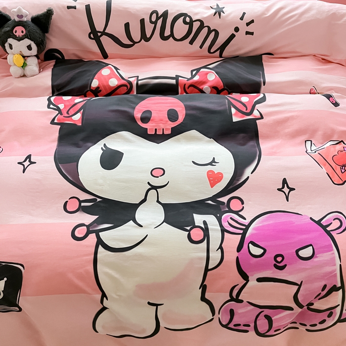 91家纺网 家纺一手货源 找家纺 小叮当家纺仓储工厂店 2025新款大版全棉纯棉数码印花三丽鸥系列四件套 美妆库洛米